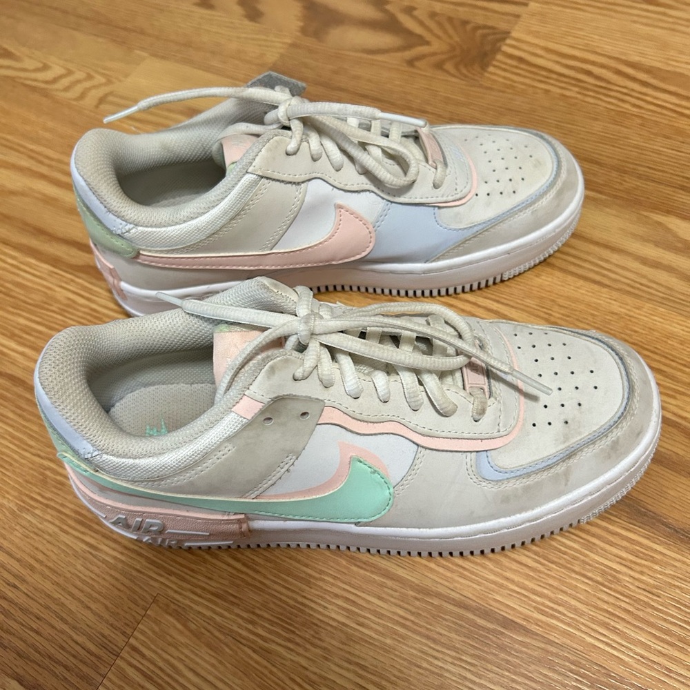 NIKE AF1